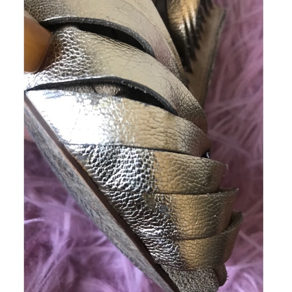 Gold BCBGeneration | Caged Peep Toe | Devon Heel - Picture 6 of 6